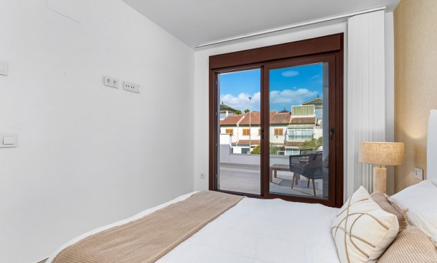 Obra nueva - Independiente / Villa -
Pilar de la Horadada