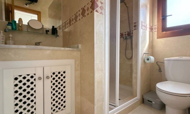 Herverkoop - Vrijstaande woning / Villa -
Algorfa