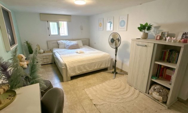 Herverkoop - Vrijstaande woning / Villa -
Algorfa