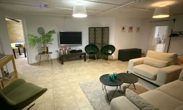 Herverkoop - Vrijstaande woning / Villa -
Algorfa