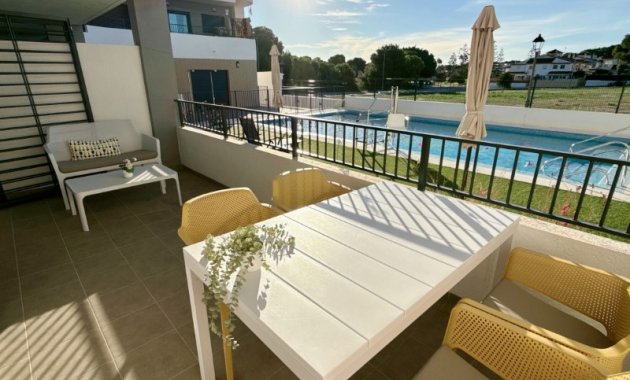 Reventa - Apartamento -
Pilar de la Horadada - Mil Palmeras