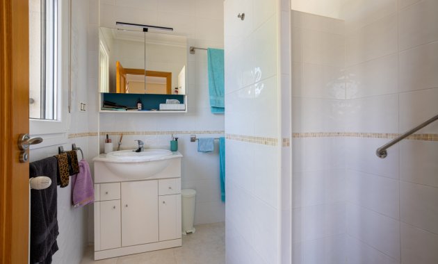 Wiederverkauf - Independent villa -
La Zarza