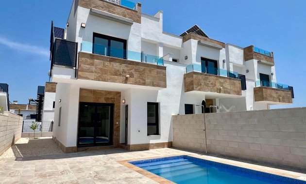 Obra nueva - Independiente / Villa -
Polop