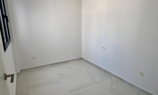 Obra nueva - Independiente / Villa -
Polop