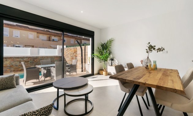 Neue Gebäude - Stadthaus -
Santiago de la Ribera - Santiago De La Ribera