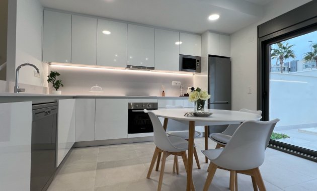 Nieuwbouw Woningen - Rijwoning -
Orihuela Costa