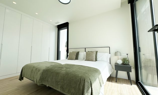 Obra nueva - Independiente / Villa -
Torre de la Horadada