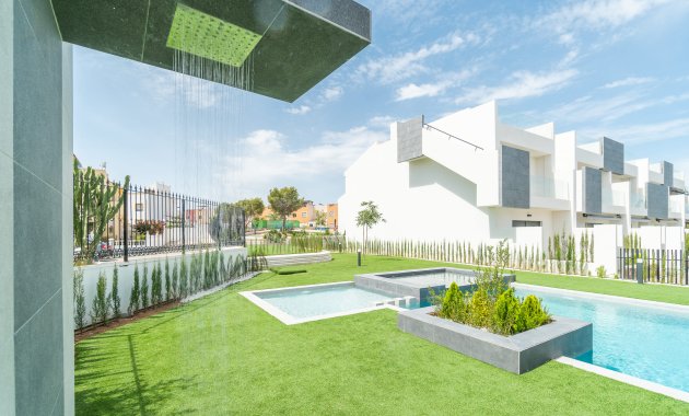 Obra nueva - Bungalow - Planta Baja -
Torrevieja