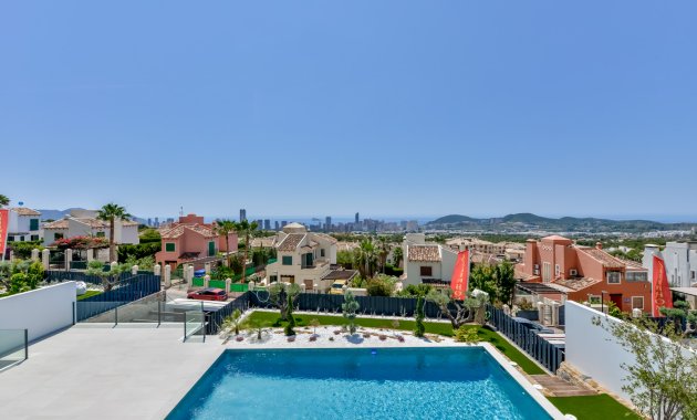 Obra nueva - Independiente / Villa -
Finestrat