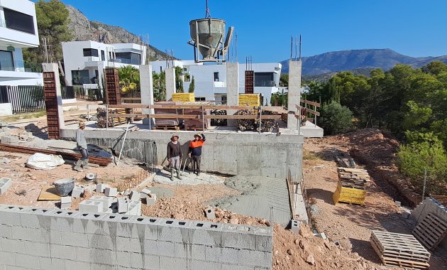 Neue Gebäude - Freistehend / Villa -
Polop