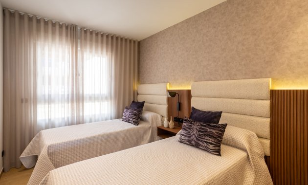 Obra nueva - Bungalow alto -
Algorfa - La Finca Golf