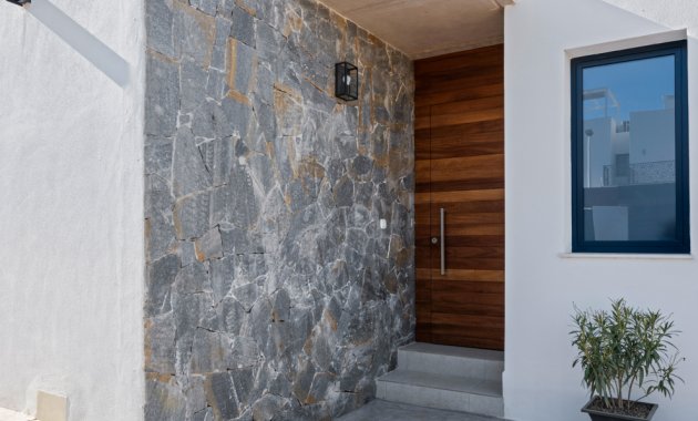 Obra nueva - Independiente / Villa -
Islas Menores