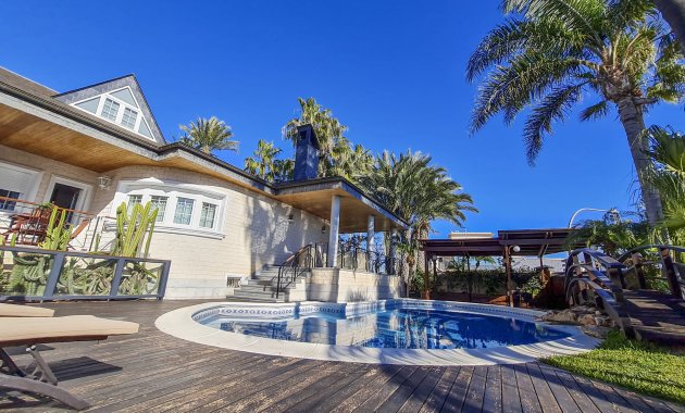 Neue Gebäude - Freistehend / Villa -
San Pedro del Pinatar - San Pedro Del Pinatar