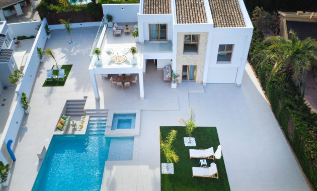 Obra nueva - Independiente / Villa -
Orihuela Costa