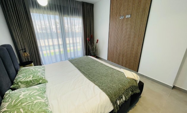 Obra nueva - Independiente / Villa -
Torrevieja