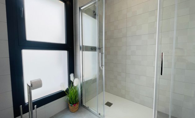 Obra nueva - Independiente / Villa -
Torrevieja