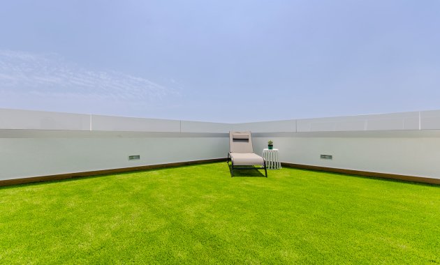 Obra nueva - Independiente / Villa -
Orihuela - Entre Naranjos - Vistabella