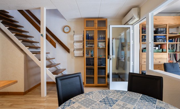 Reventa - Casa adosada -
Torrevieja - La Siesta