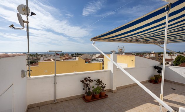 Reventa - Casa adosada -
Torrevieja - La Siesta
