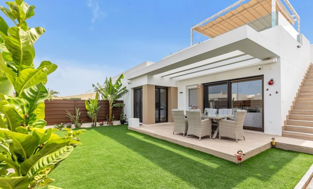 Resale - Semi - Detached Villa -
Orihuela - Entre Naranjos Vistabella Golf