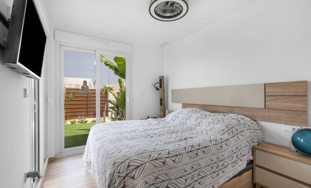 Revente - Jumelée -
Orihuela Costa - Vistabella Golf