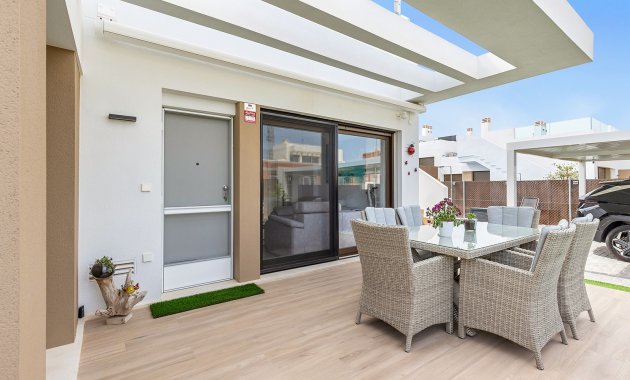 Revente - Jumelée -
Orihuela Costa - Vistabella Golf