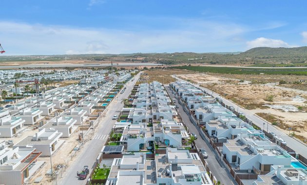 Revente - Jumelée -
Orihuela Costa - Vistabella Golf