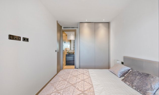 Revente - Appartement -
Orihuela Costa - Cabo roig - La Zenia