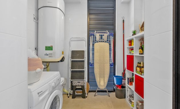 Revente - Appartement -
Orihuela Costa - Cabo roig - La Zenia