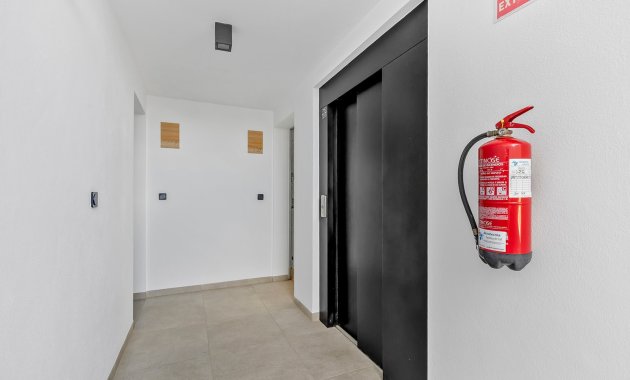 Revente - Appartement -
Orihuela Costa - Cabo roig - La Zenia