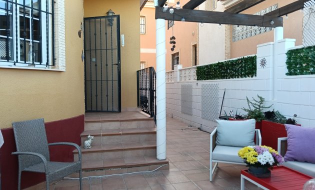 Resale - Detached House / Villa -
Los Montesinos - La Herrada