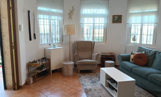 Resale - Detached House / Villa -
Los Montesinos - La Herrada