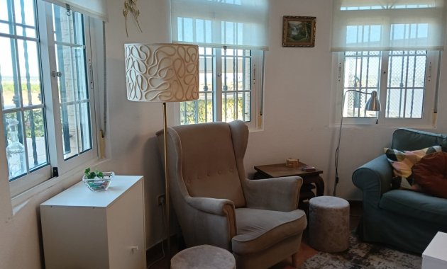 Resale - Detached House / Villa -
Los Montesinos - La Herrada