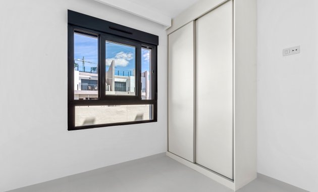 Resale - Apartment -
San Miguel de Salinas - Costa Blanca South