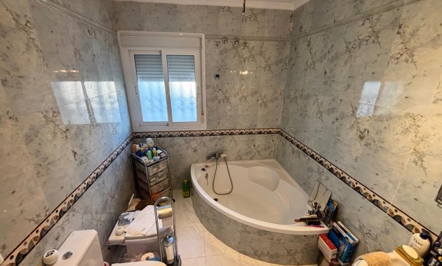 Resale - Detached House / Villa -
Ciudad Quesada - Rojales - La Fiesta