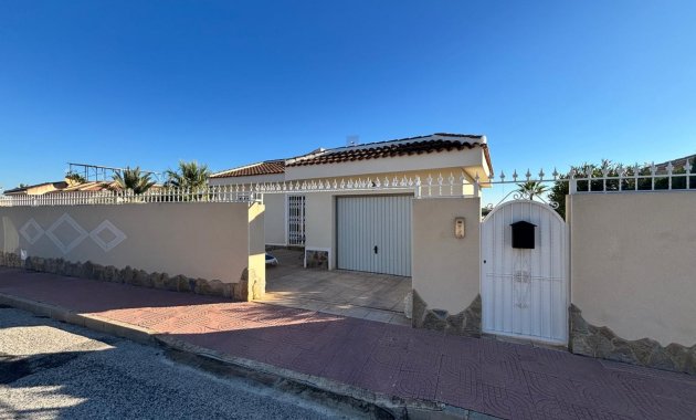 Resale - Detached House / Villa -
Ciudad Quesada - Rojales - La Fiesta