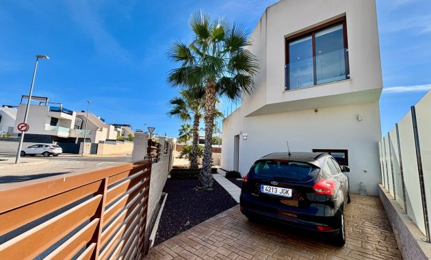 Nieuwbouw Woningen - Vrijstaande woning / Villa -
Benijofar