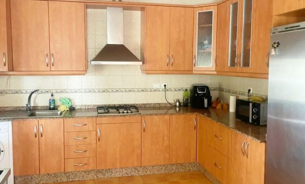 Herverkoop - Finca   -
Daya Vieja