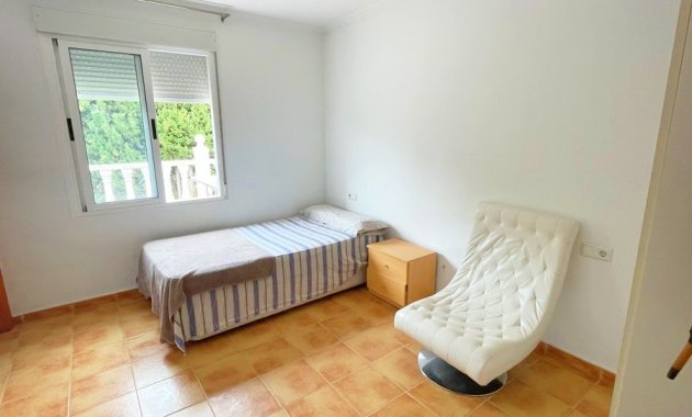 Herverkoop - Finca   -
Daya Vieja