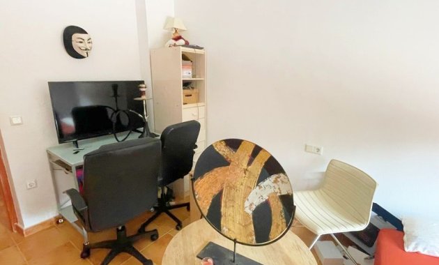 Herverkoop - Finca   -
Daya Vieja