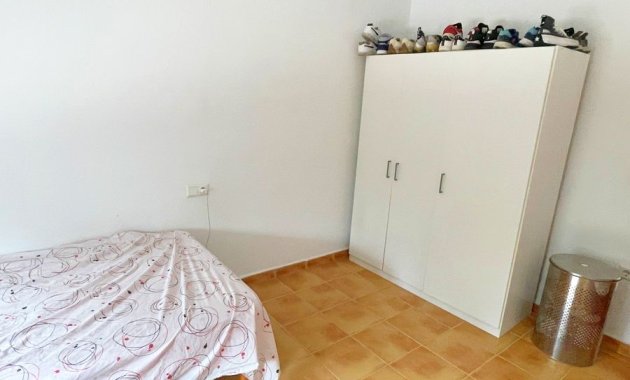 Herverkoop - Finca   -
Daya Vieja