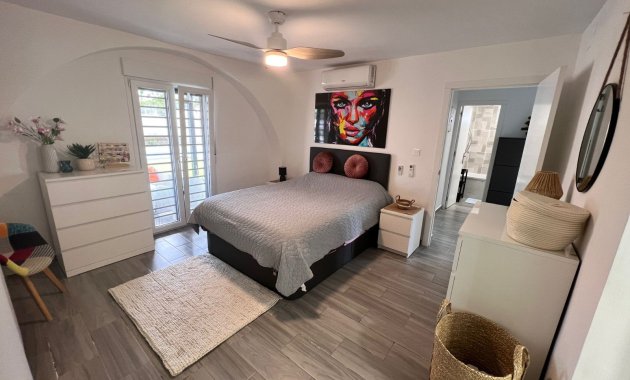 Wiederverkauf - Finca  -
Elche - La Marina