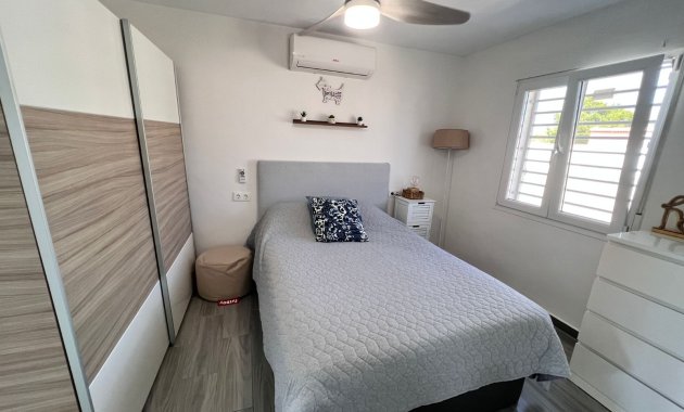 Wiederverkauf - Finca  -
Elche - La Marina