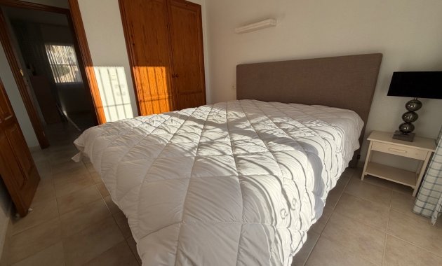 Wiederverkauf - Doppelhaushälfte -
Ciudad Quesada - Rojales - La Marquesa Golf