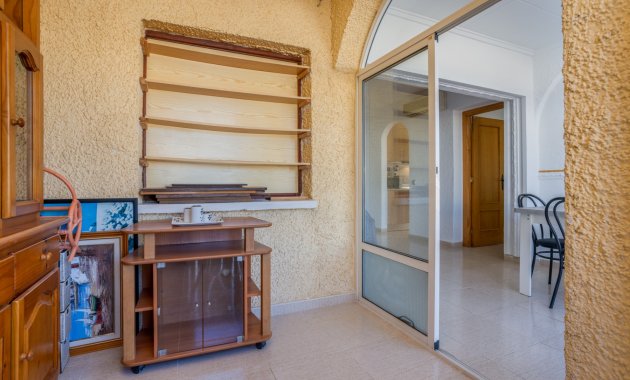 Herverkoop - Vrijstaande woning / Villa -
Torrevieja - Urbanización San Luis