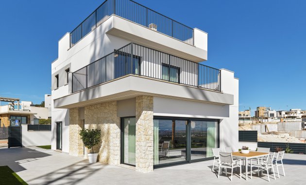 Neue Gebäude - Freistehend / Villa -
San Miguel de Salinas