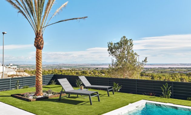 Neue Gebäude - Freistehend / Villa -
San Miguel de Salinas