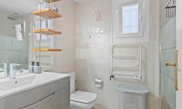 Reventa - Bungalow - Planta Baja -
Torrevieja - Lago Jardin