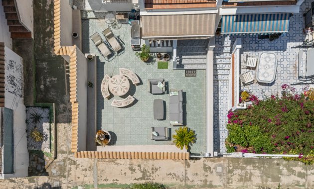 Reventa - Bungalow - Planta Baja -
Torrevieja - Lago Jardin