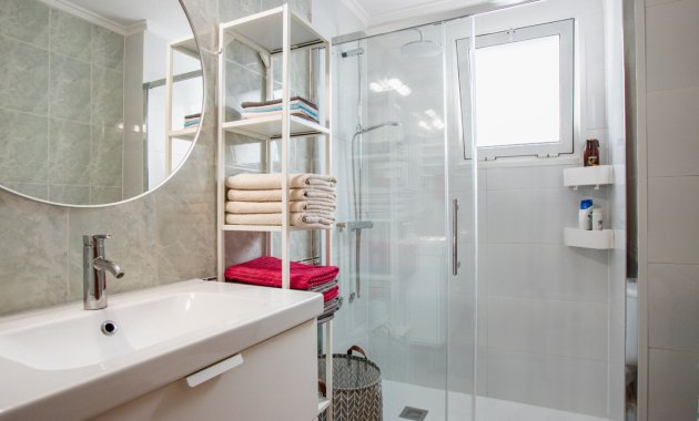 Reventa - Apartamento -
Torrevieja